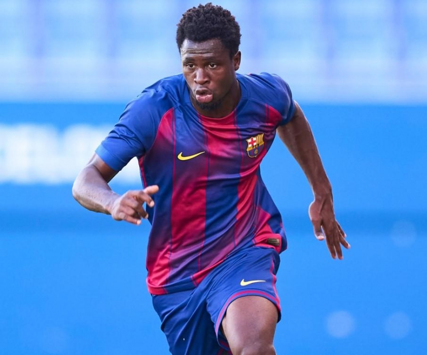 Barca khủng hoảng chấn thương vì thêm một hậu vệ nghỉ 4 tháng 744605