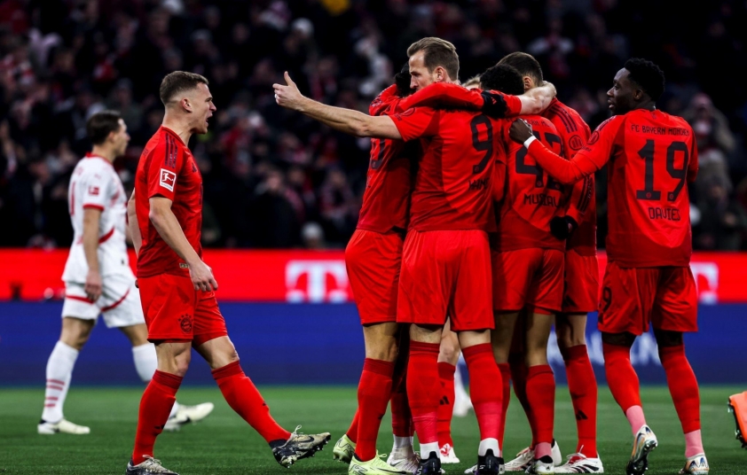 Nhấn chìm RB Leipzig 5 bàn, Bayern Munich thống trị Bundesliga 2024/25 572373