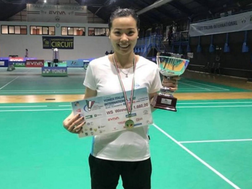 Hạ 4 tay vợt châu Âu, Nguyễn Thùy Linh đăng quang danh hiệu quý giá 826391